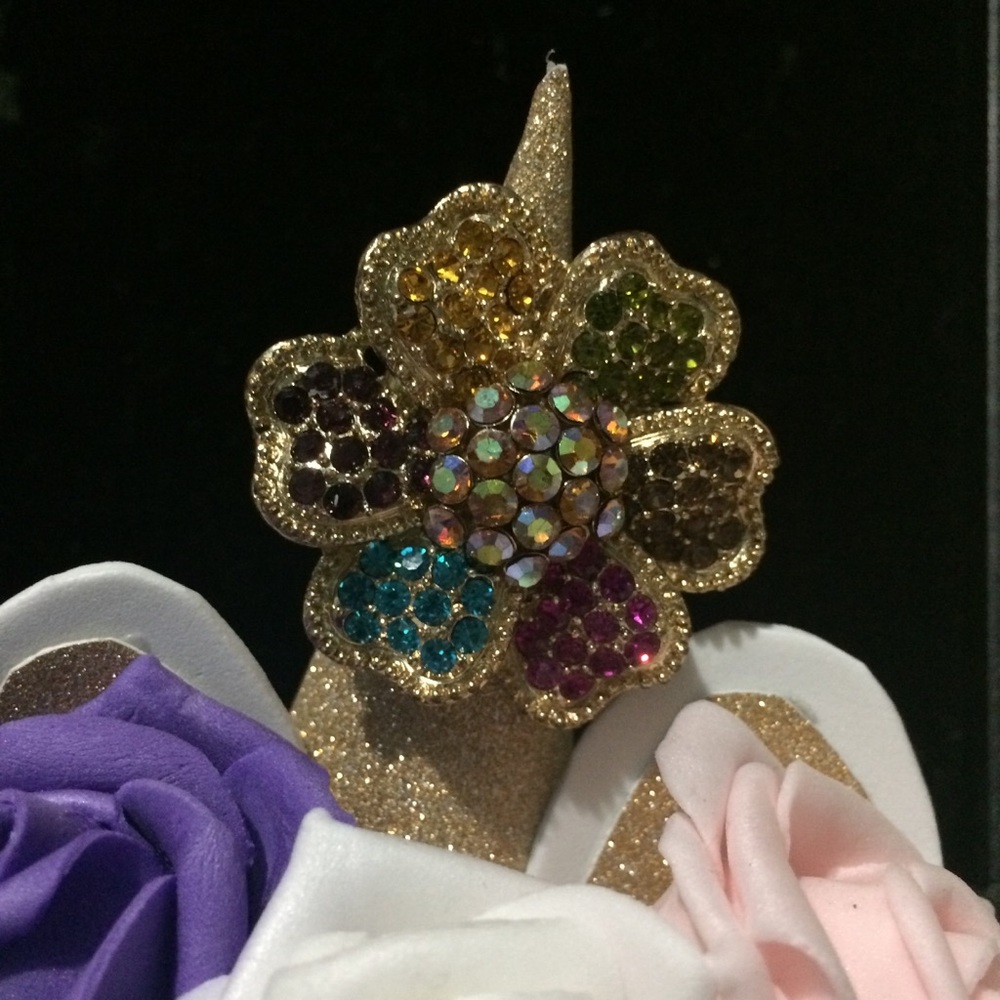 ❤️Multicolor Crystals Stretch Flower Ring